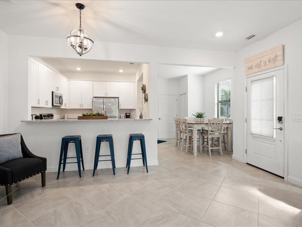 14121 Pine Lodge Lane, Fort Myers