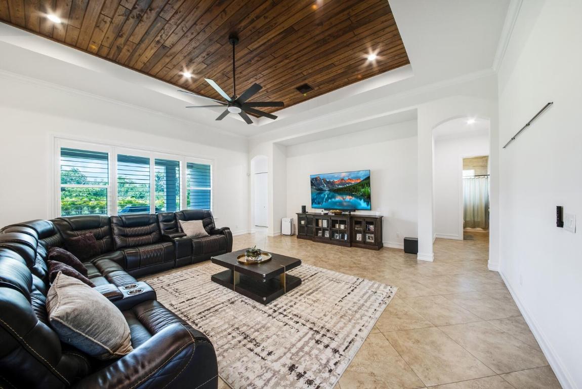 12638 154th Road N, Jupiter