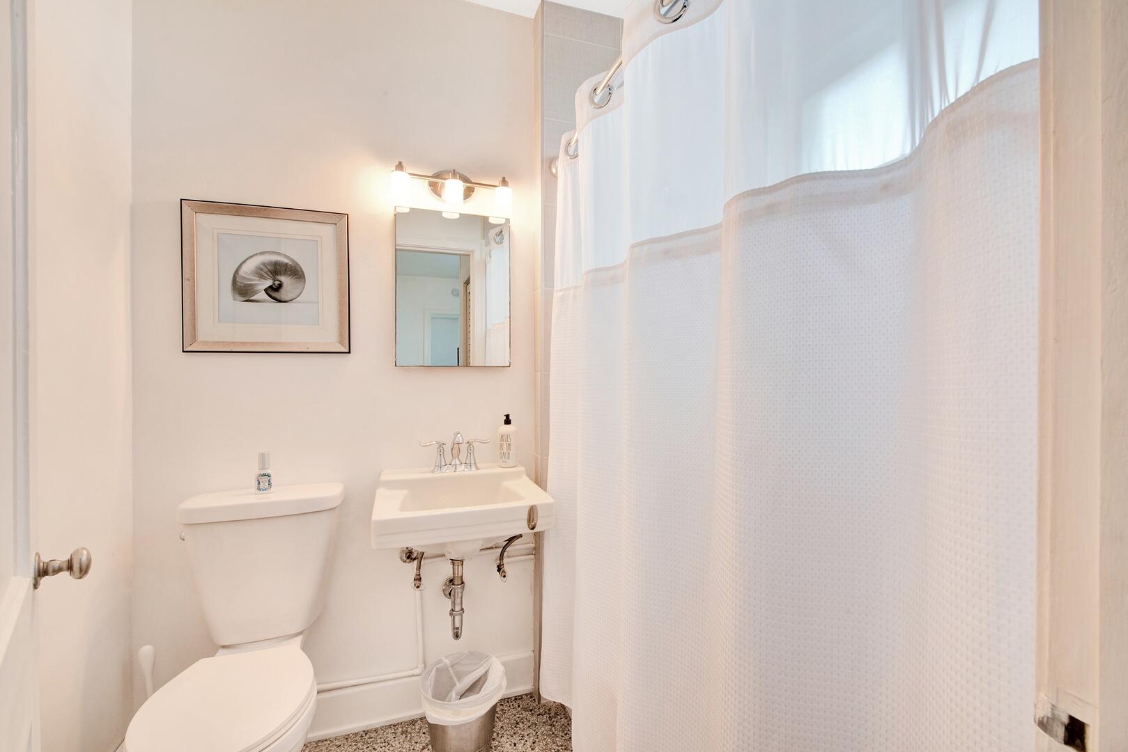 90 SE 5th Avenue 3