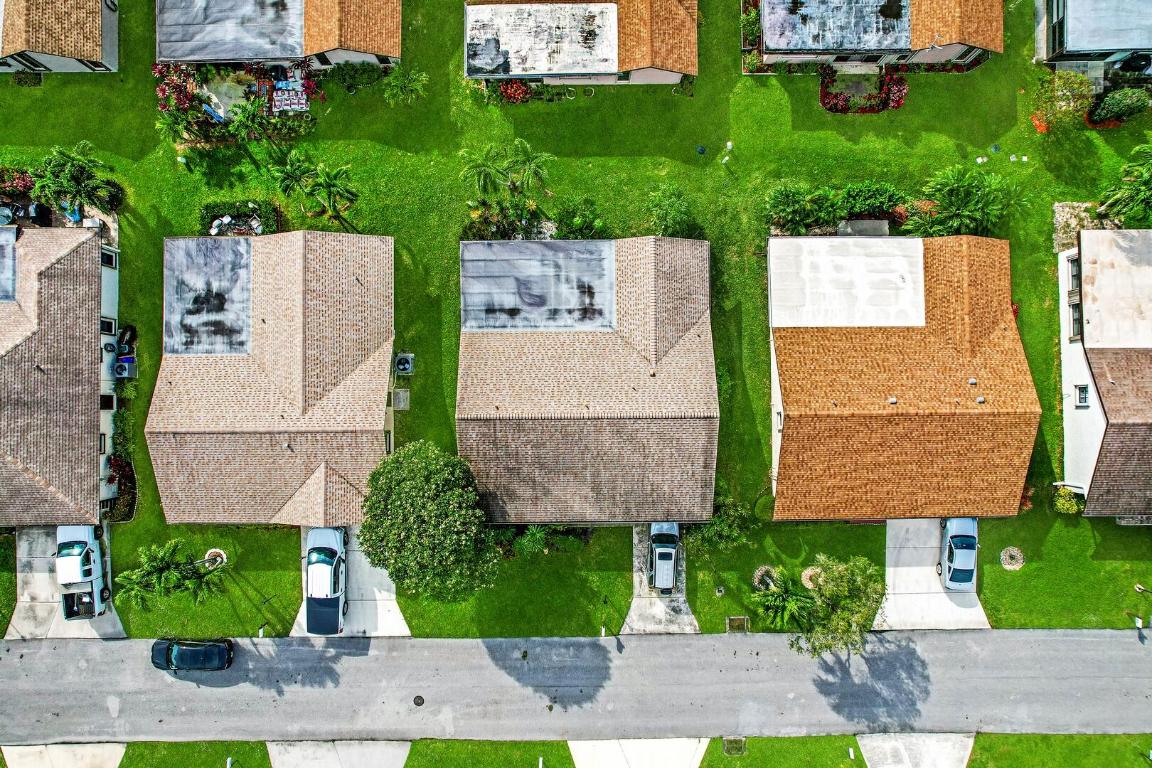 6306 White Sabal Palm Lane, Greenacres