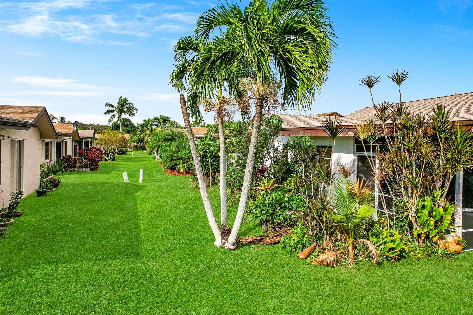 6306 White Sabal Palm Lane, Greenacres