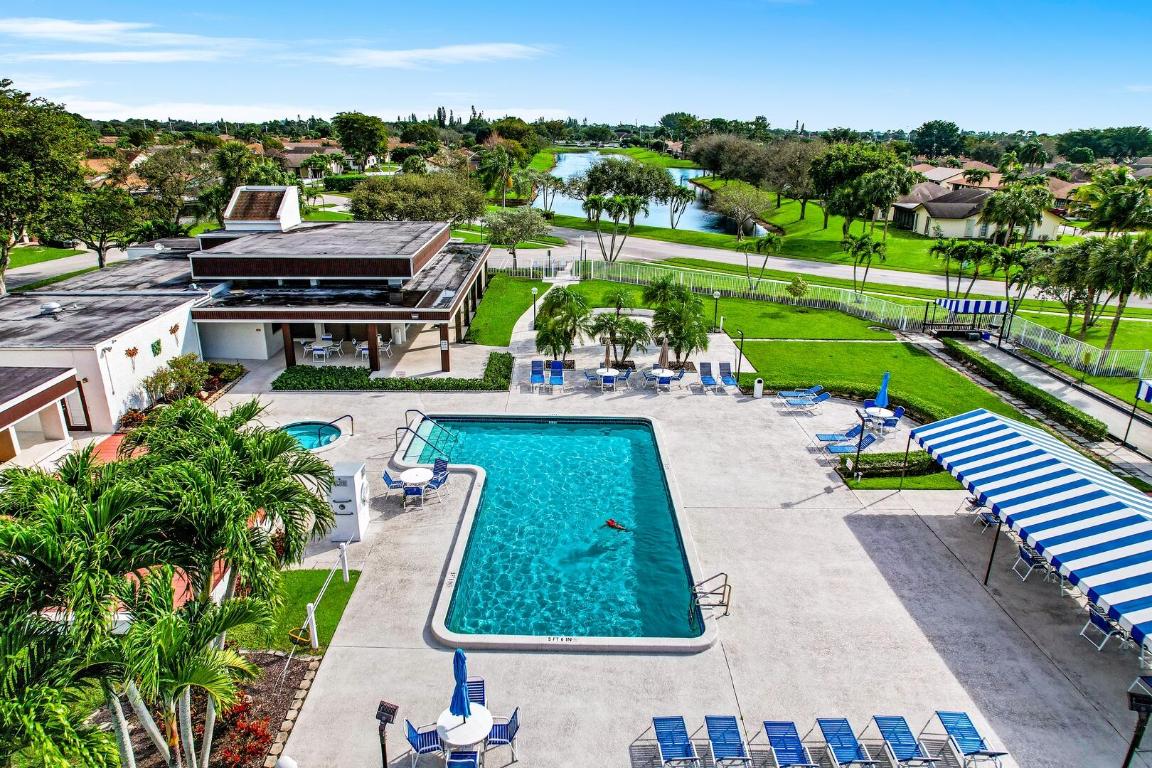 6306 White Sabal Palm Lane, Greenacres