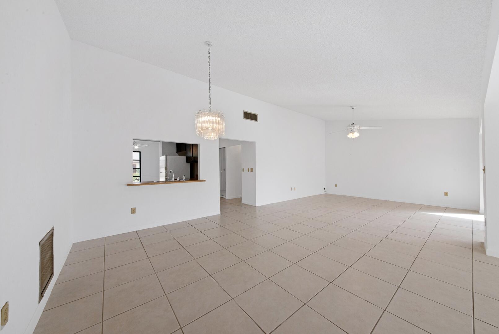 6306 White Sabal Palm Lane, Greenacres