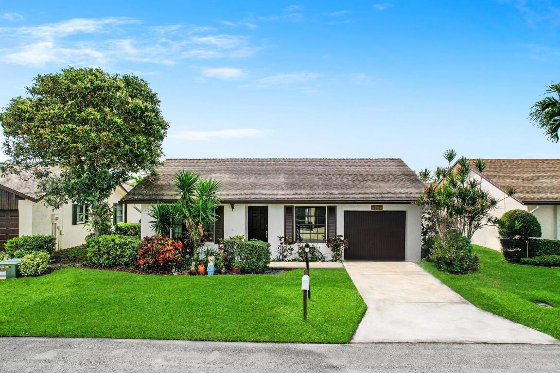 6306 White Sabal Palm Lane, Greenacres