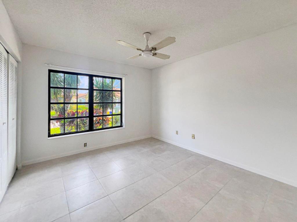 6306 White Sabal Palm Lane, Greenacres