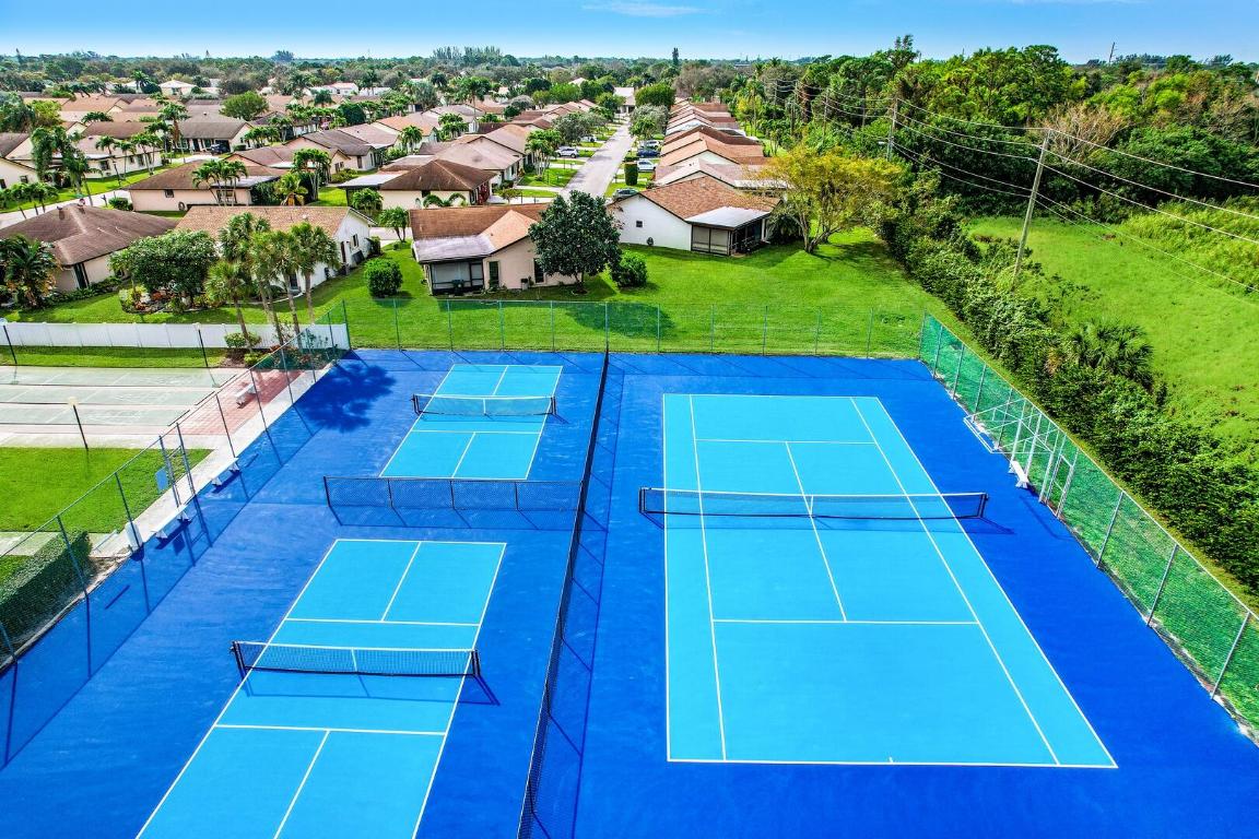 6306 White Sabal Palm Lane, Greenacres