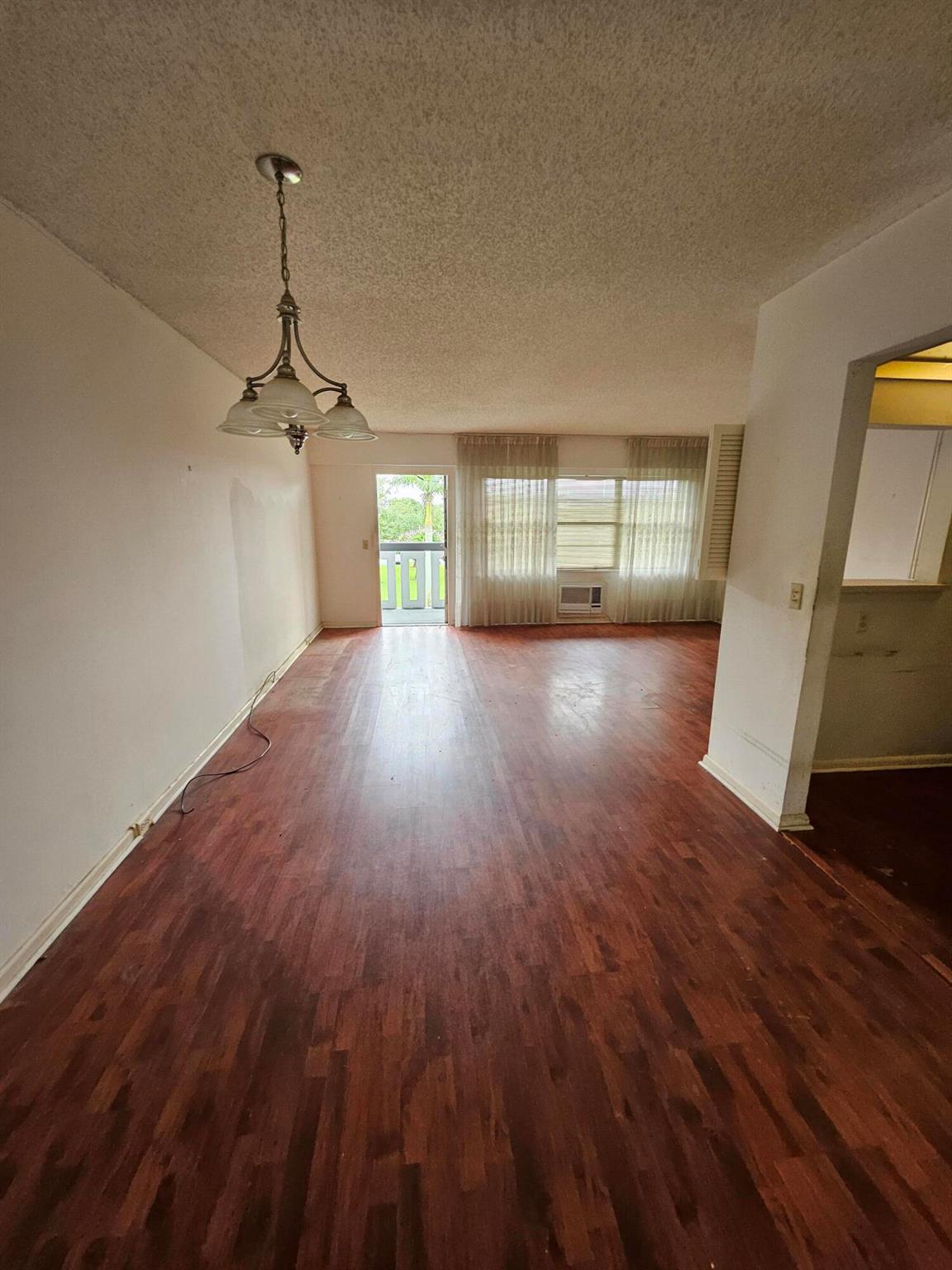 244 Suffolk 244 F