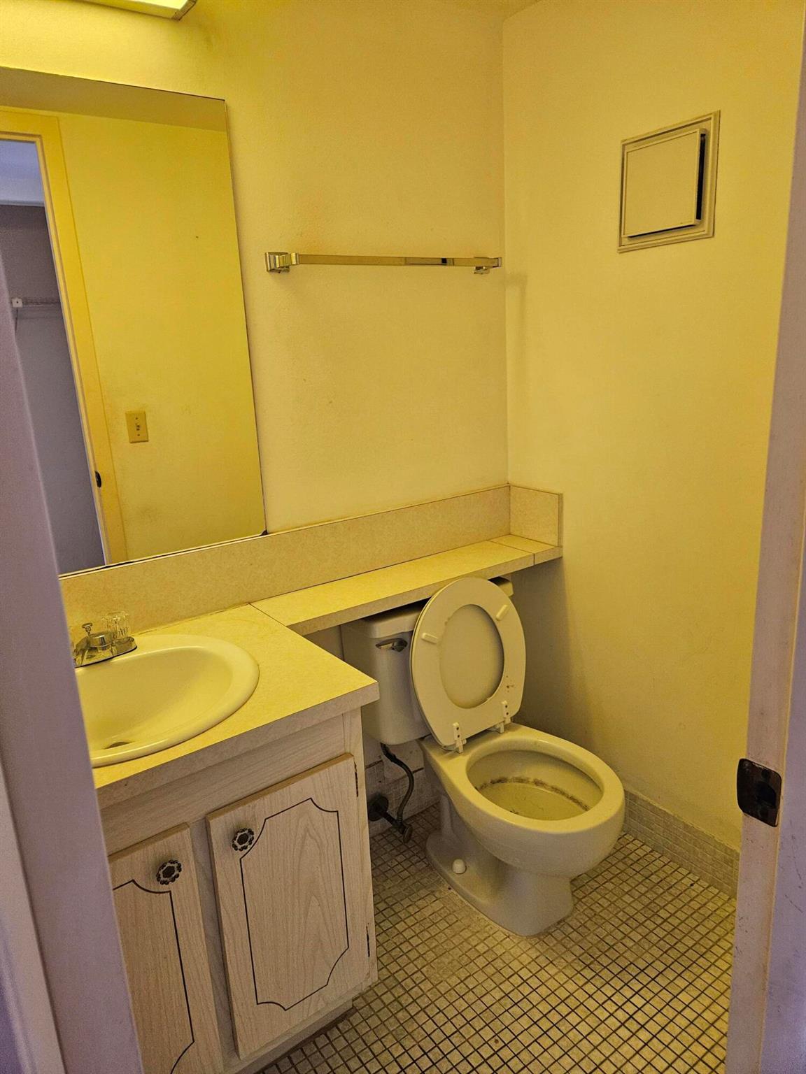 244 Suffolk 244 F
