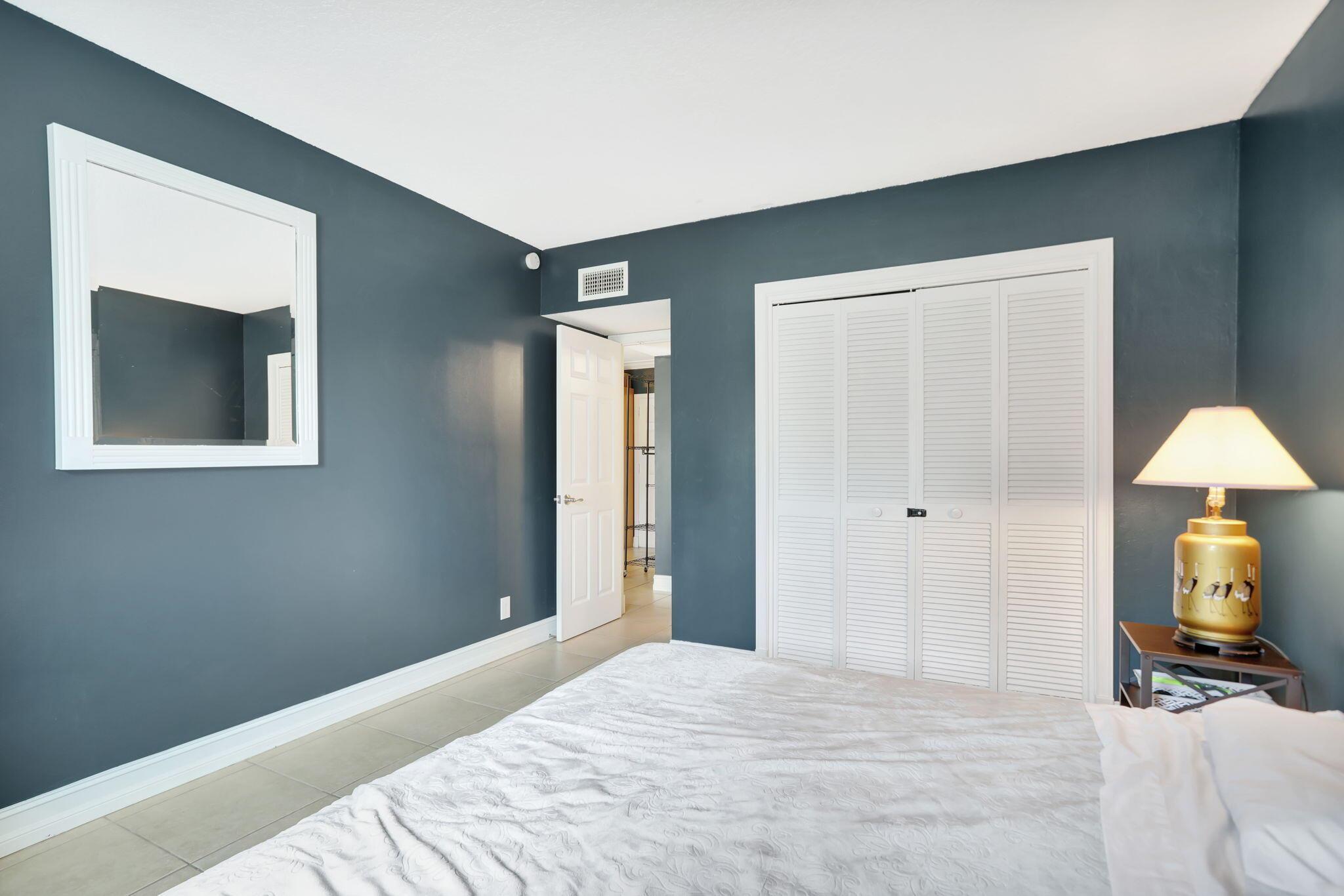 3216 SE 8th Street 202