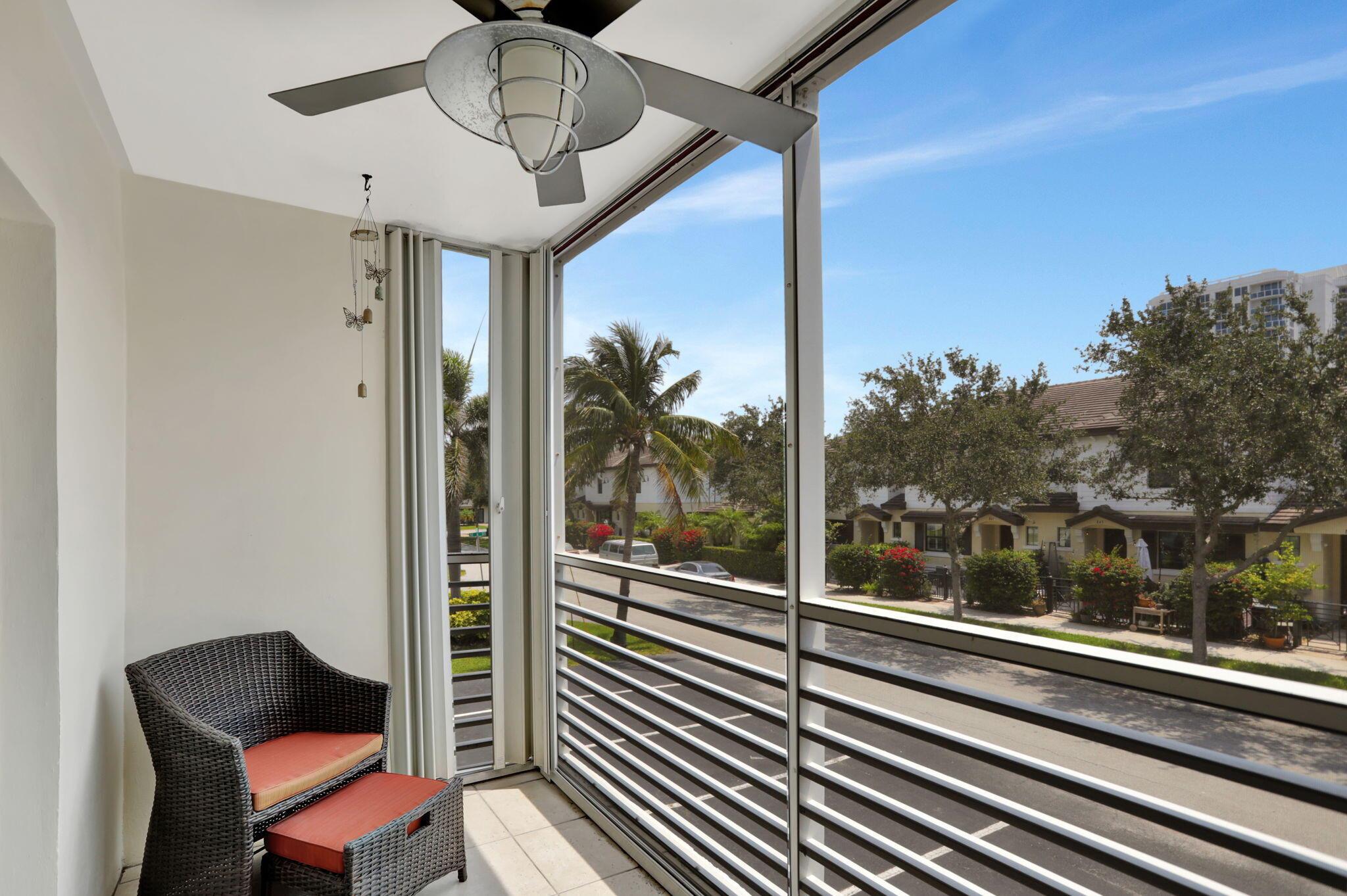 3216 SE 8th Street 202