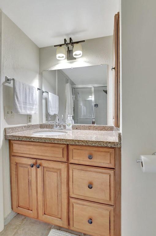 4505 S Ocean Boulevard 303, Highland Beach Unit: 303