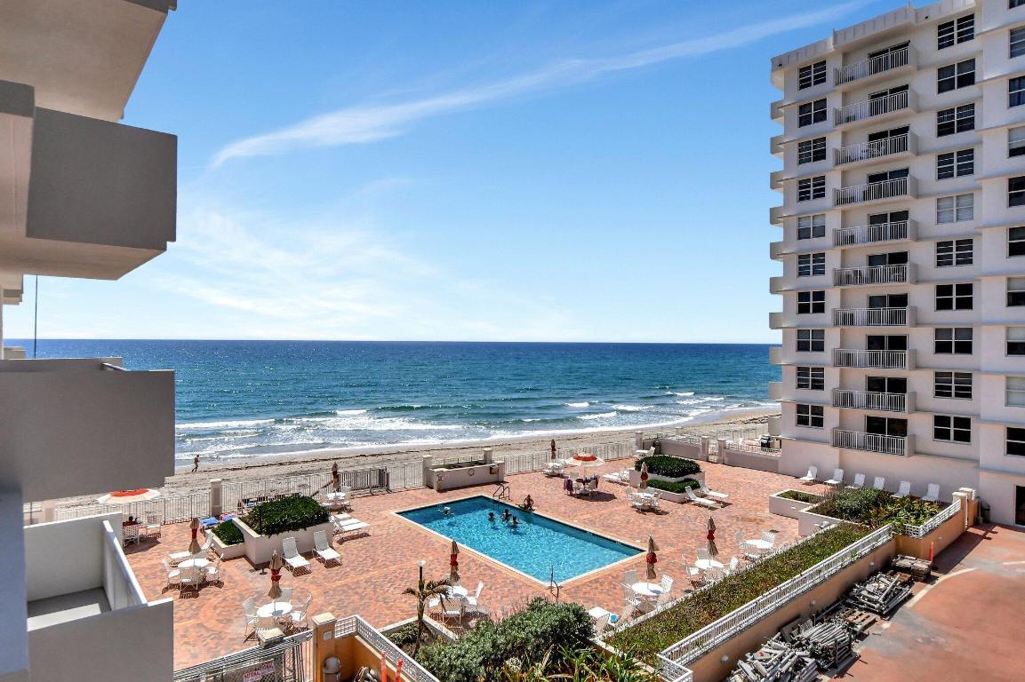 4505 S Ocean Boulevard 303, Highland Beach Unit: 303