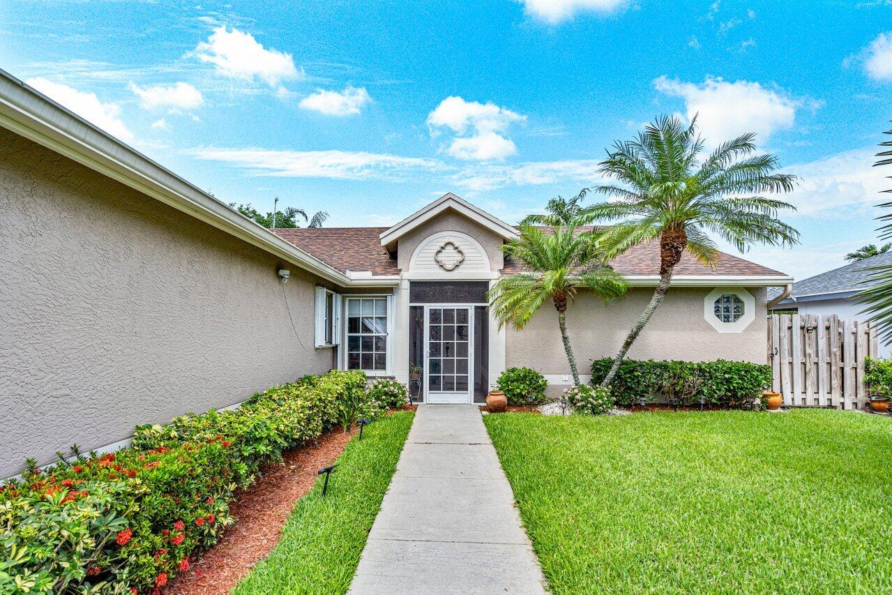 9008 Paragon Way, Boynton Beach