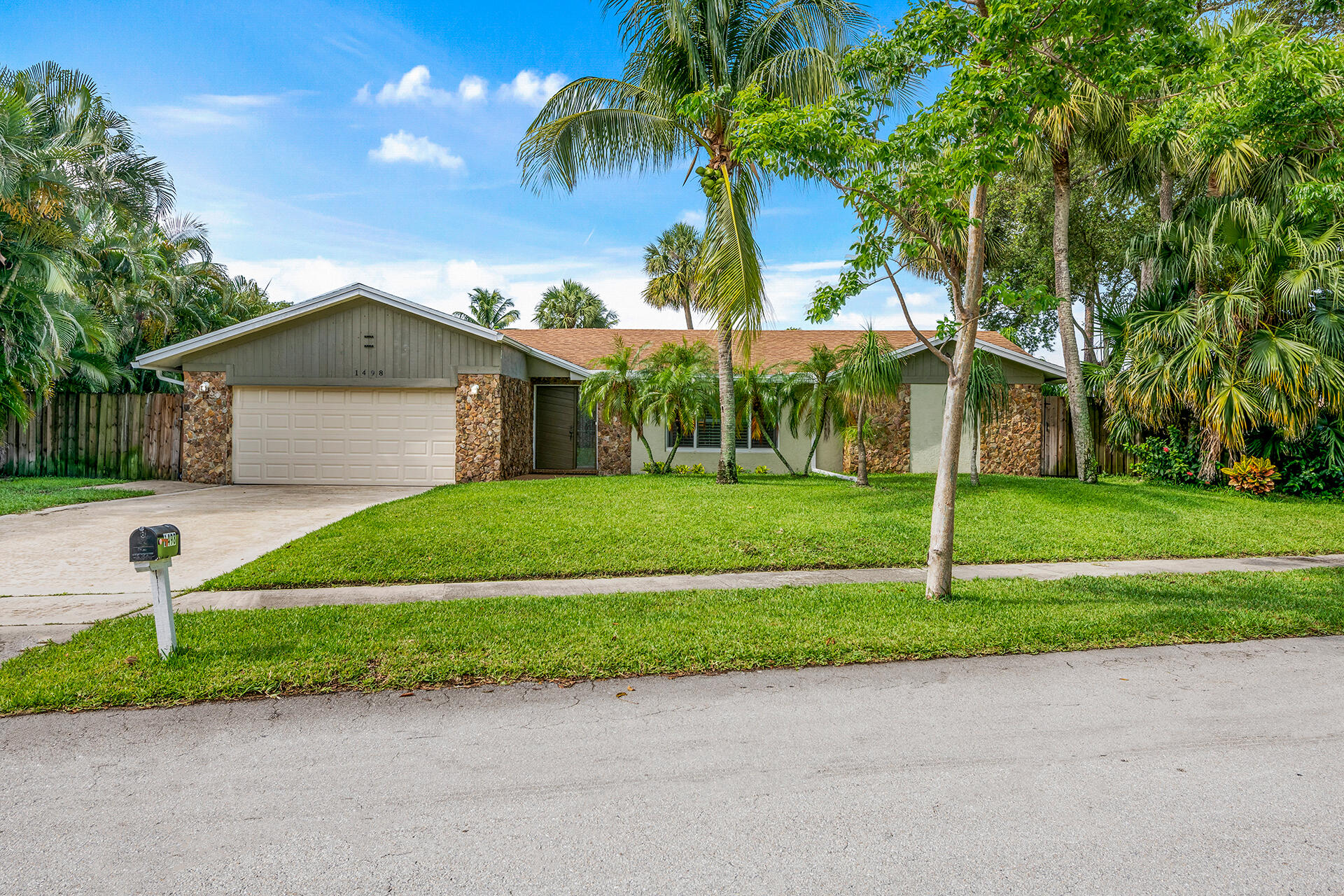 1498 W Royal Palm Road