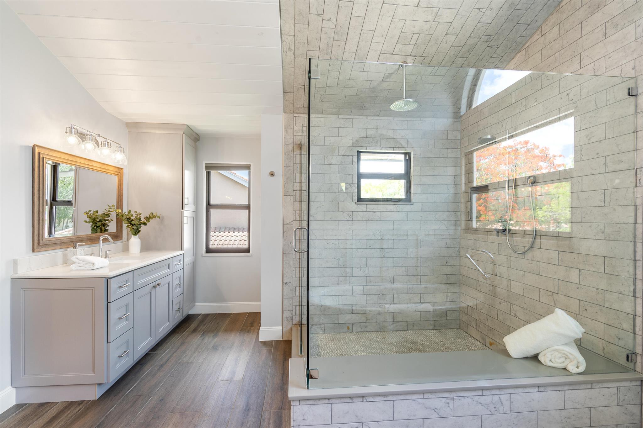 2940 NW 28th Terrace