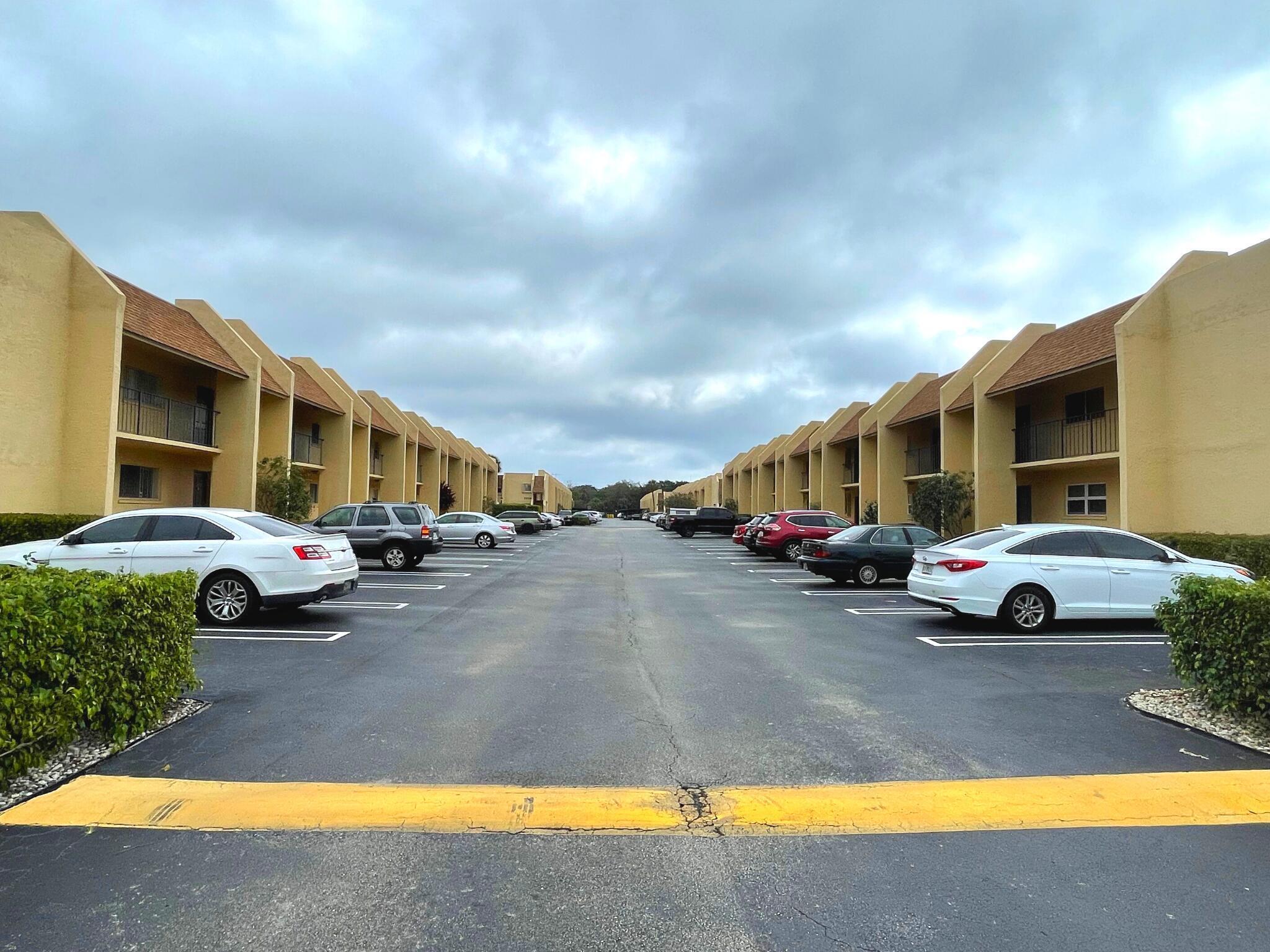 2805 SW 22nd Avenue 2070