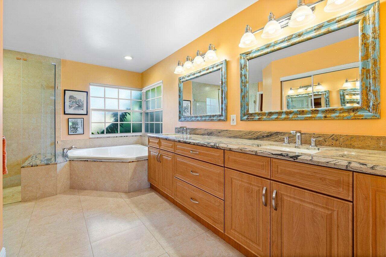 20380 Hacienda Court, Boca Raton