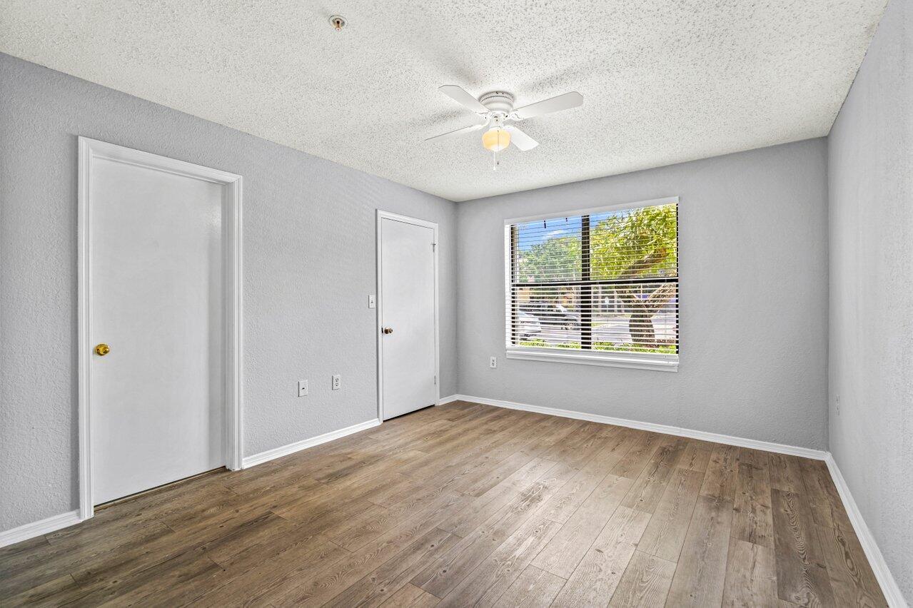 2305 N Congress Avenue 18