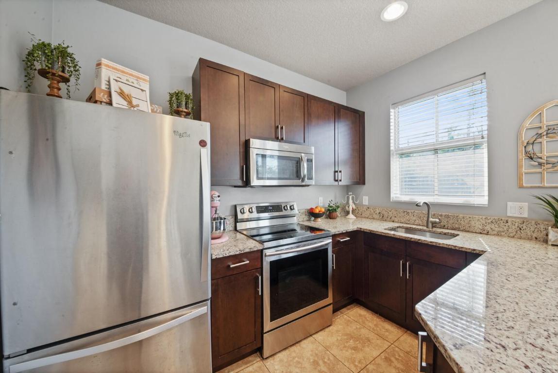 6970 Long Pine Circle, Coconut Creek