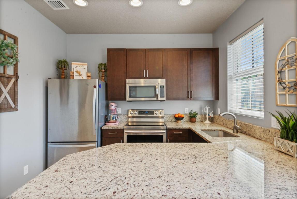 6970 Long Pine Circle, Coconut Creek