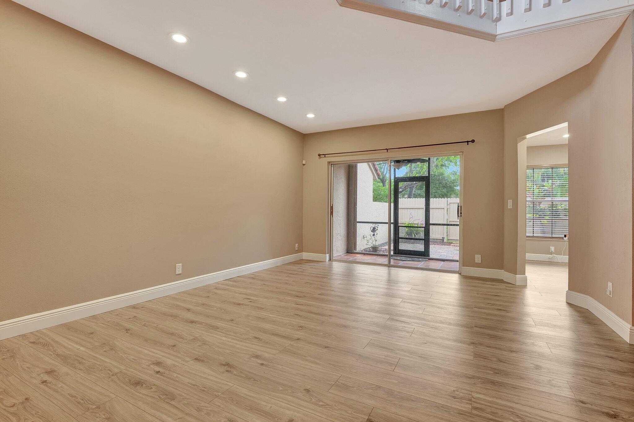 10802 Cypress Glen Drive 10802, Coral Springs Unit: 10802