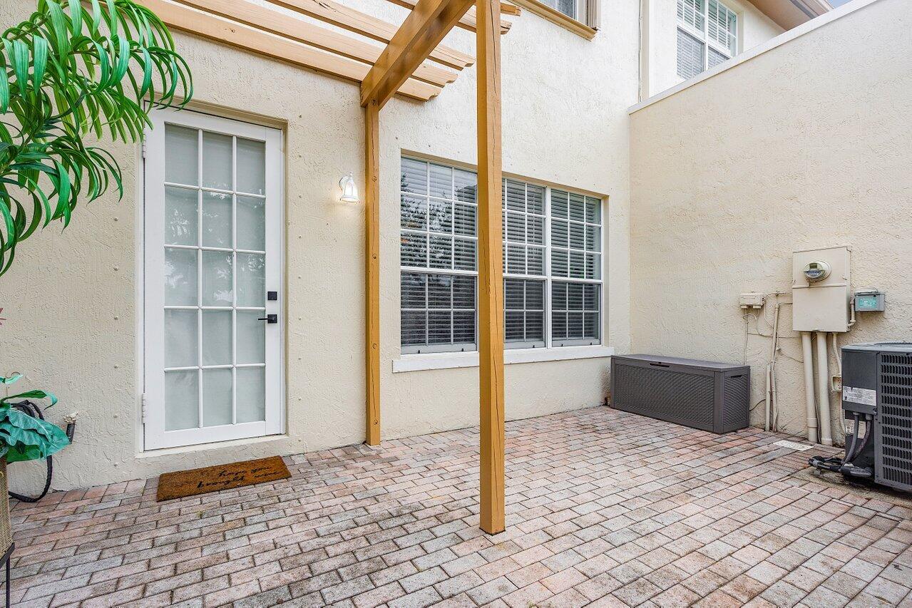608 NW 24th Avenue, Boynton Beach