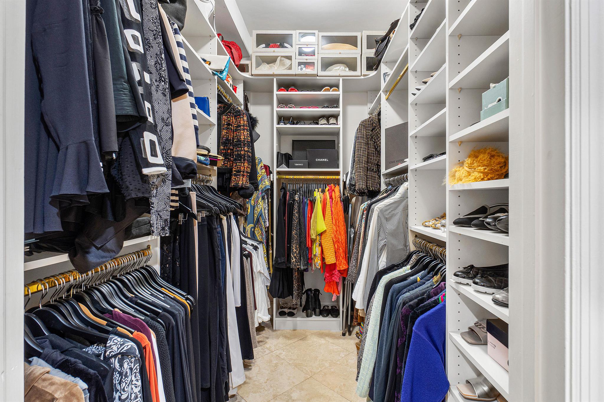 550 SE Mizner Boulevard B111