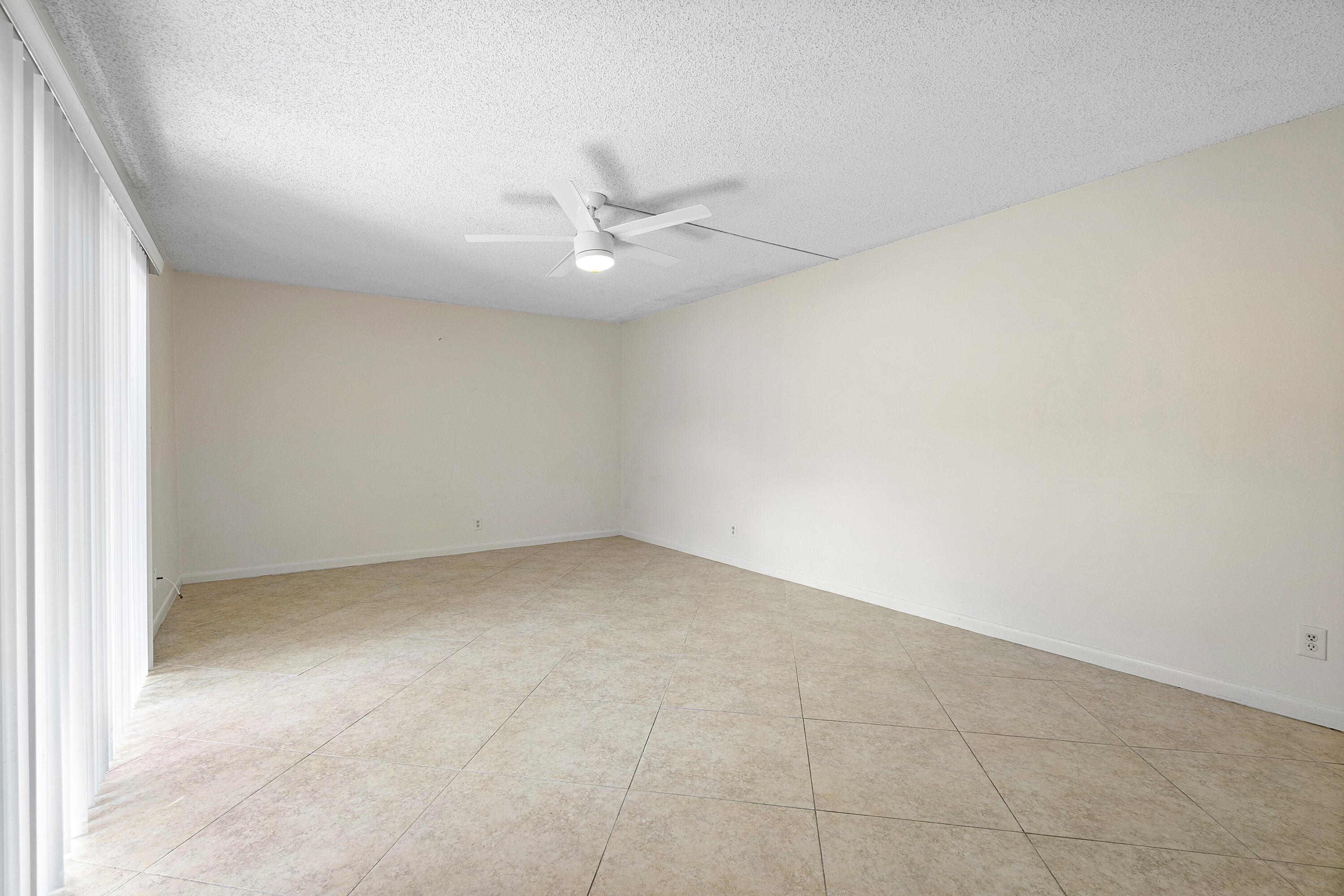 3112 Spanish Wells Drive, 14-B, Delray Beach Unit: 14-B