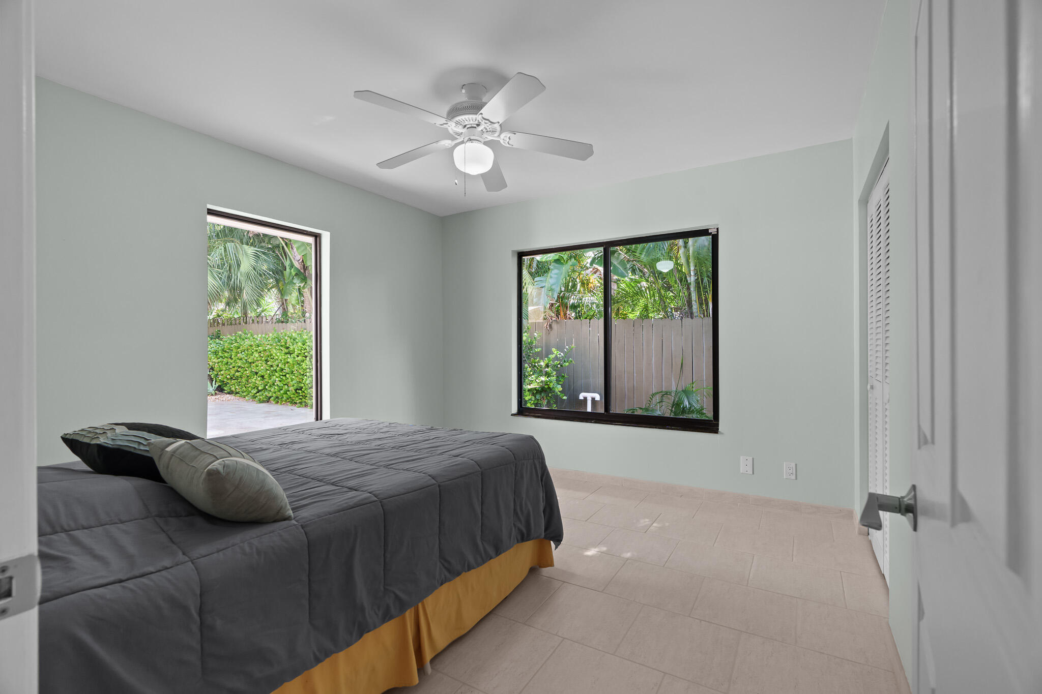 23397 Lago Mar Circle