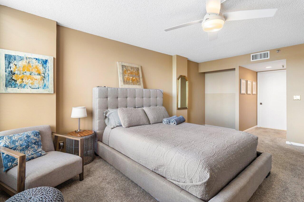 22 Royal Palm Way Unit 402, Boca Raton Unit: Unit 402