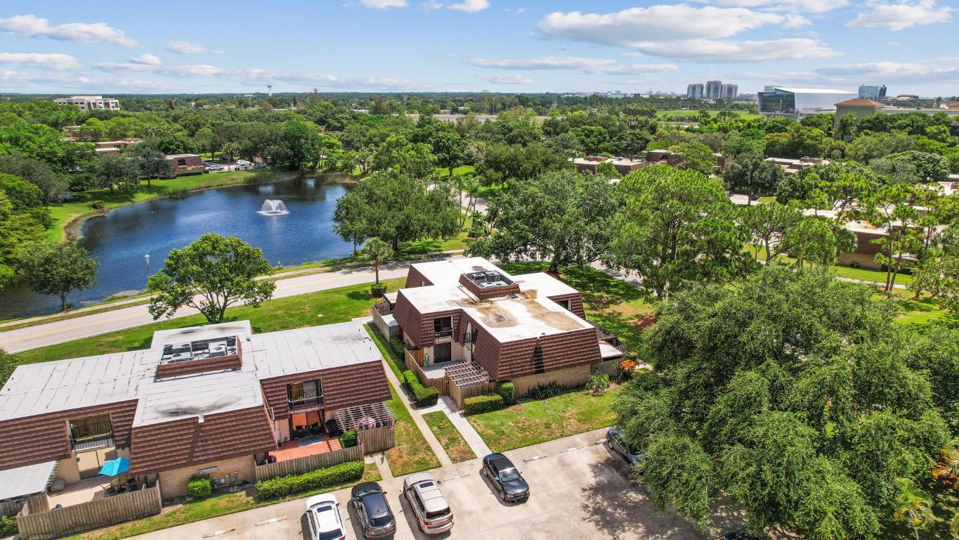 2508 25th Lane, Palm Beach Gardens