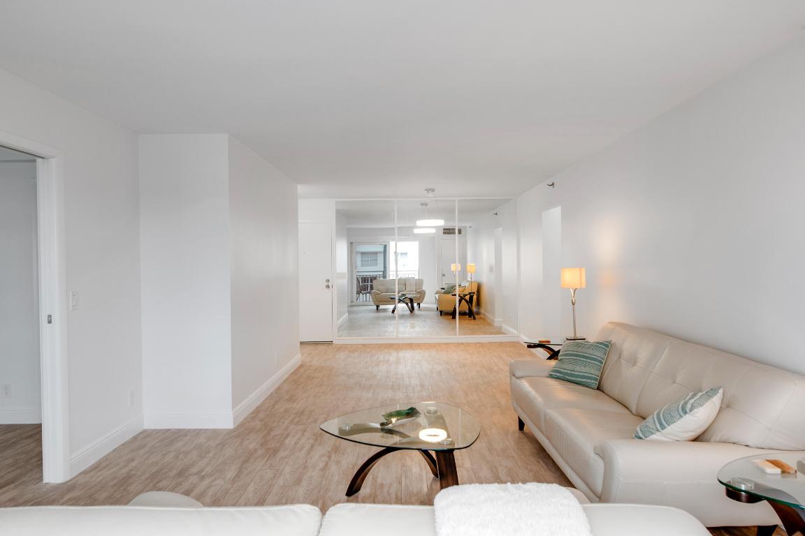 4511 S Ocean Boulevard 404, Highland Beach Unit: 404