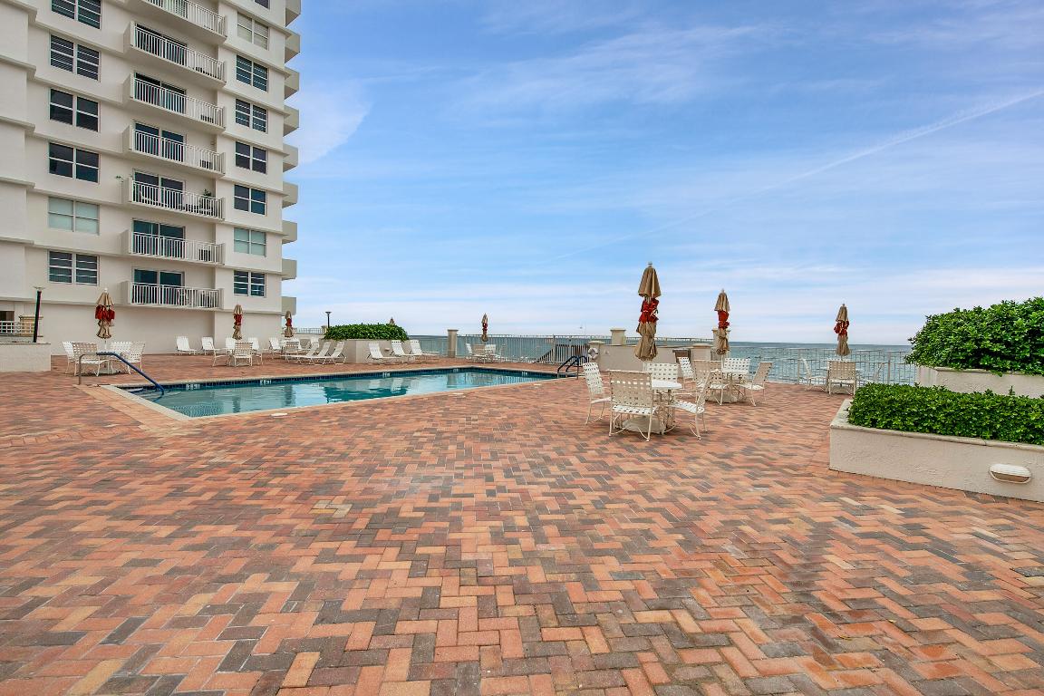 4511 S Ocean Boulevard 404, Highland Beach Unit: 404