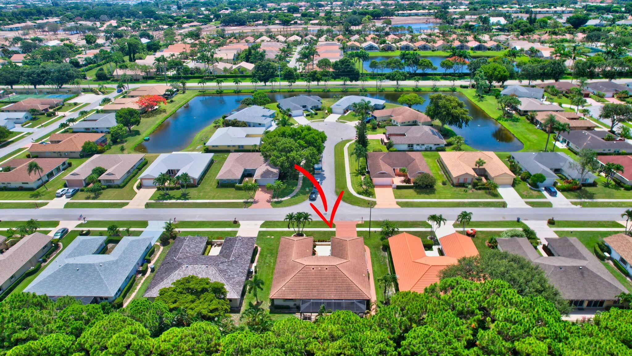 10619 Greentrail Drive S