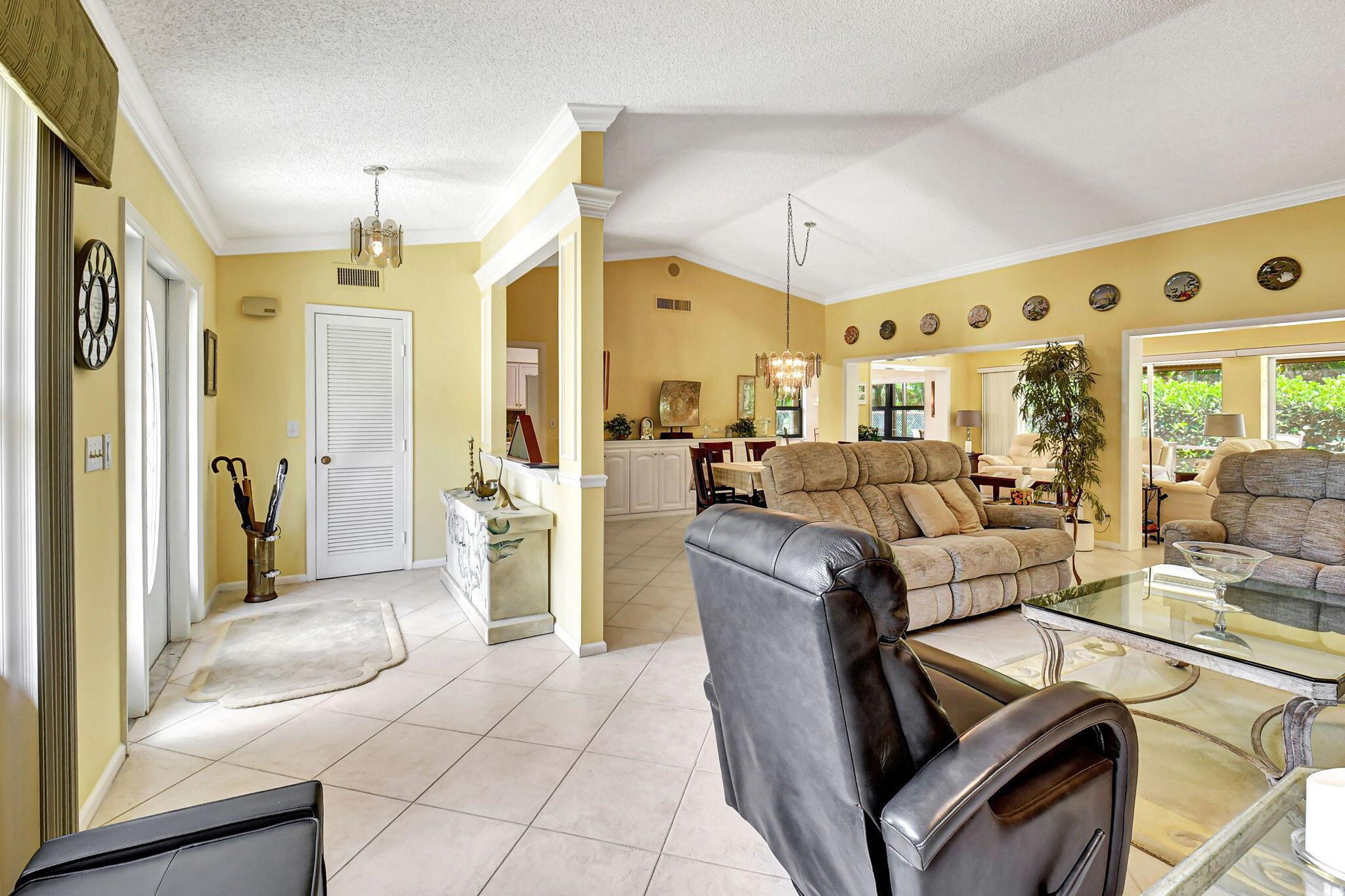 10619 Greentrail Drive S