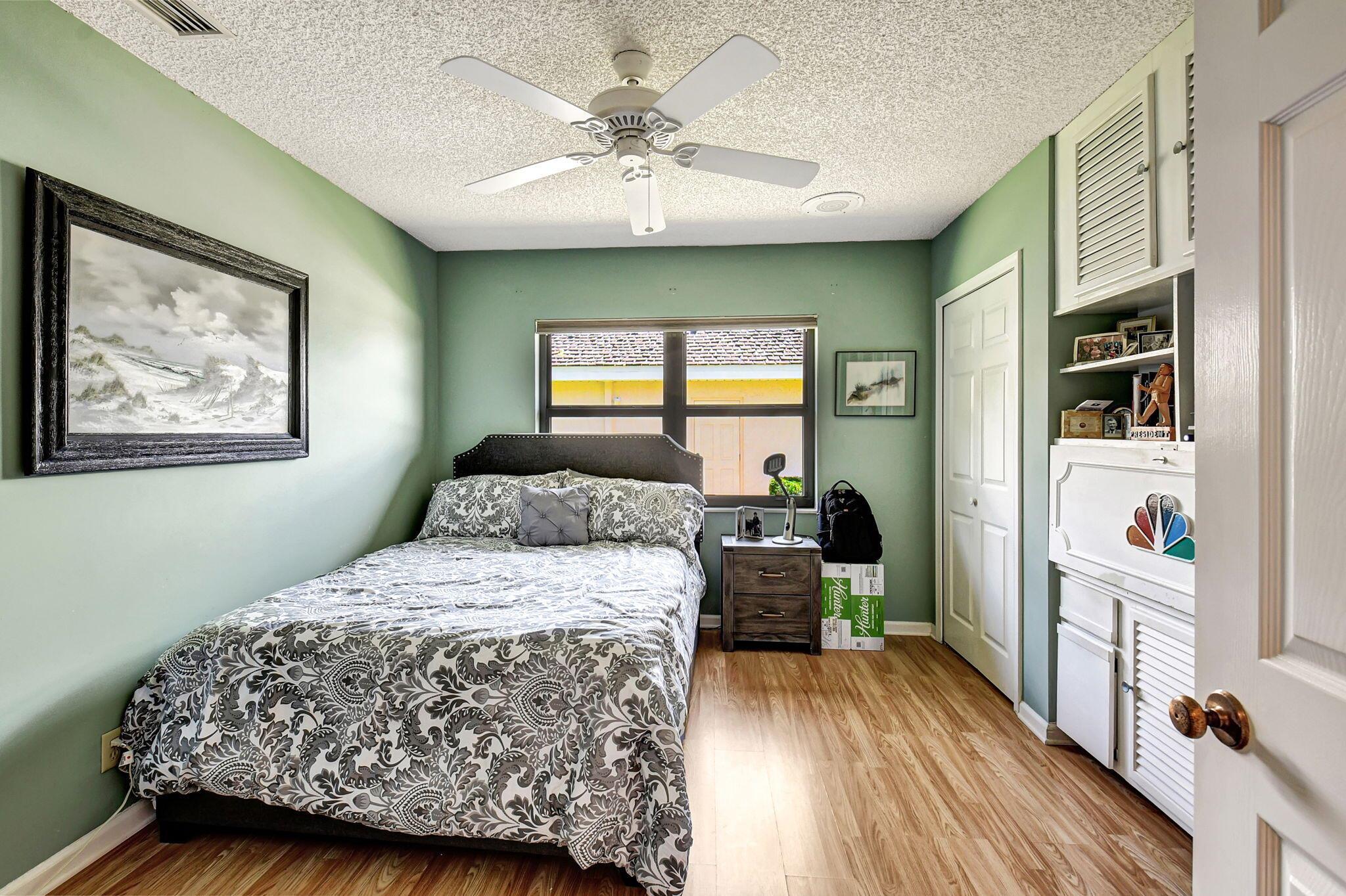 10619 Greentrail Drive S