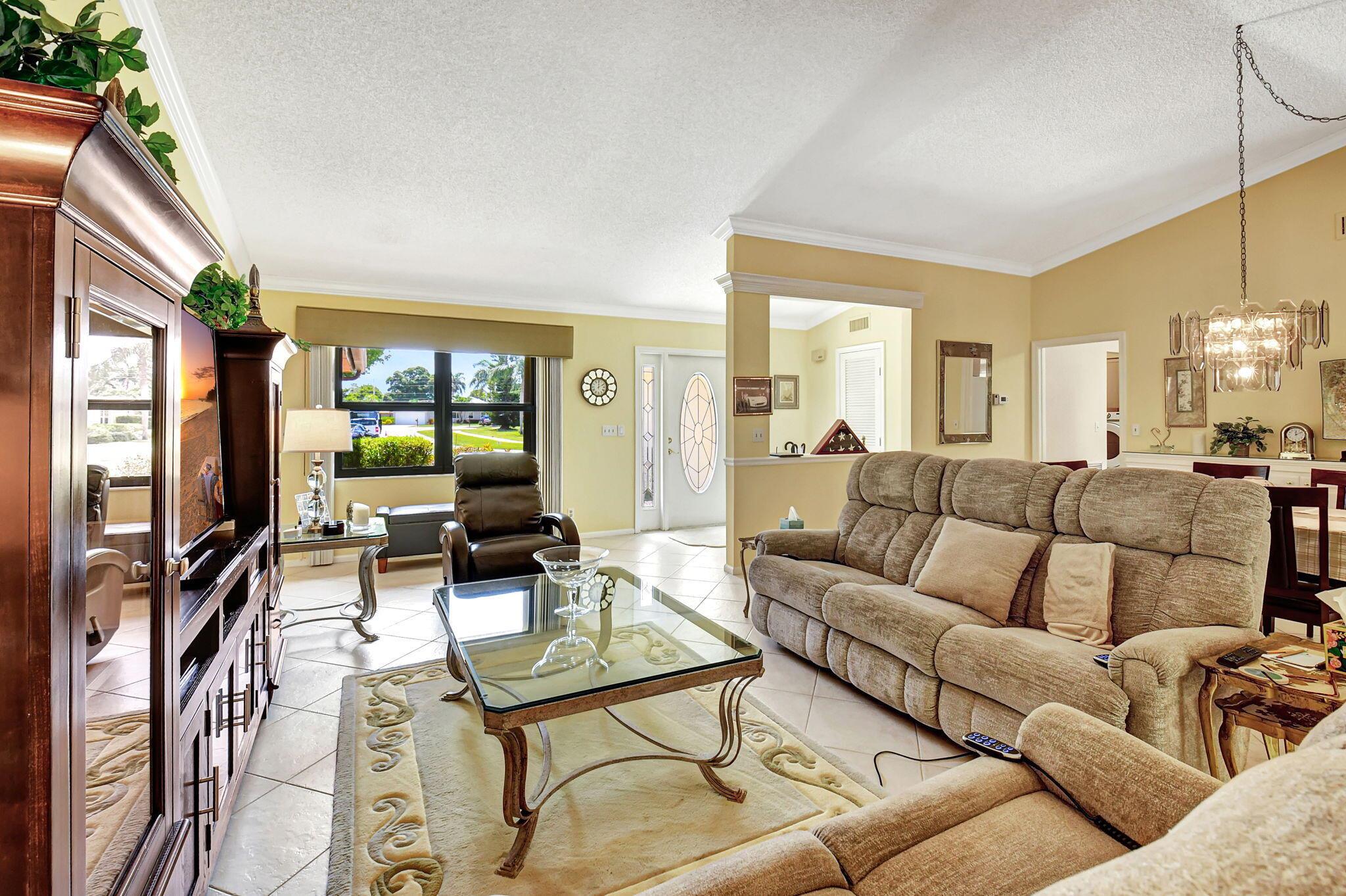 10619 Greentrail Drive S