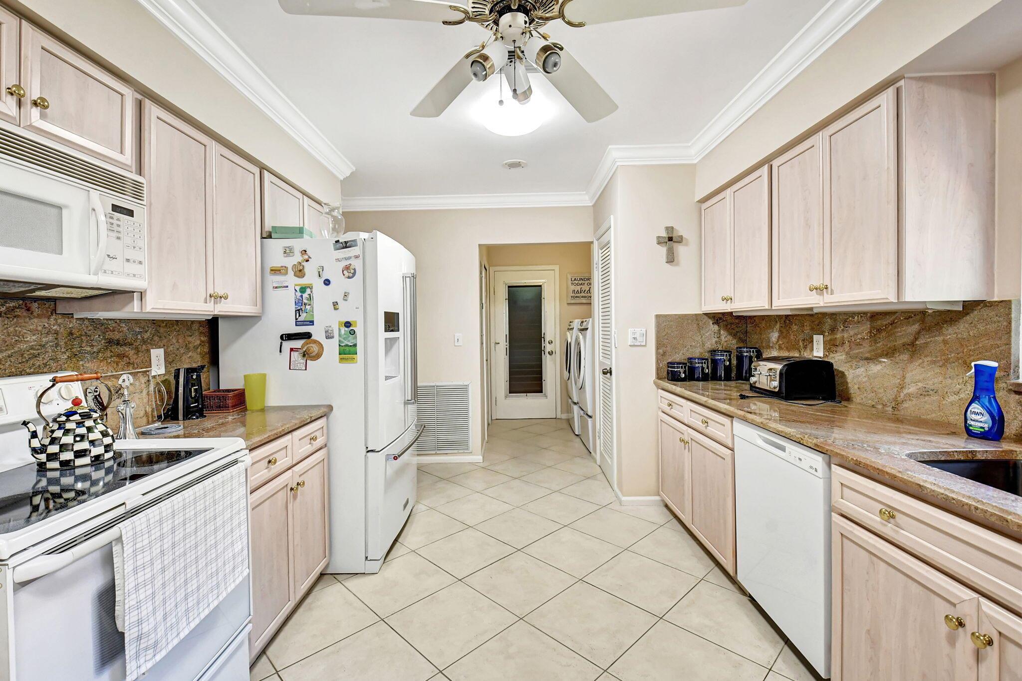 10619 Greentrail Drive S