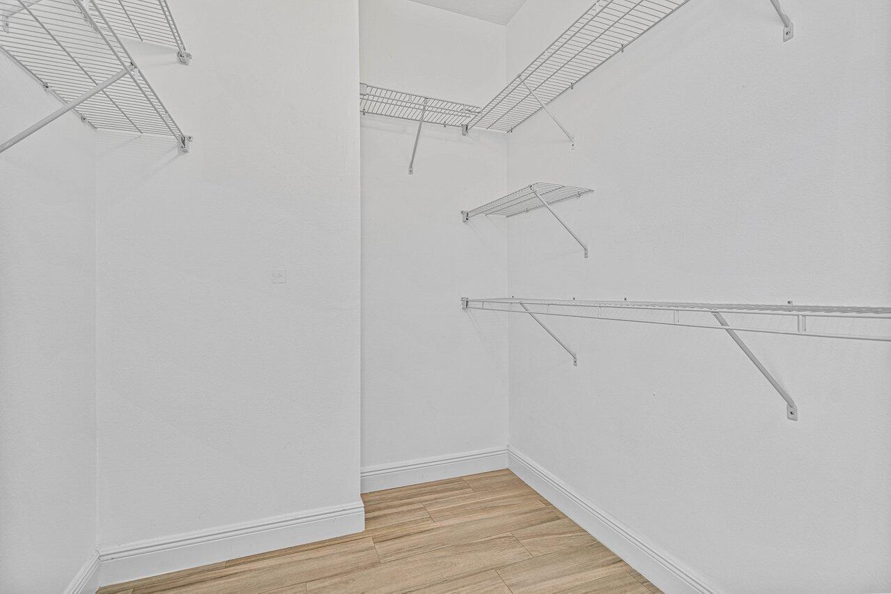 100 NE 6th Street Ph7