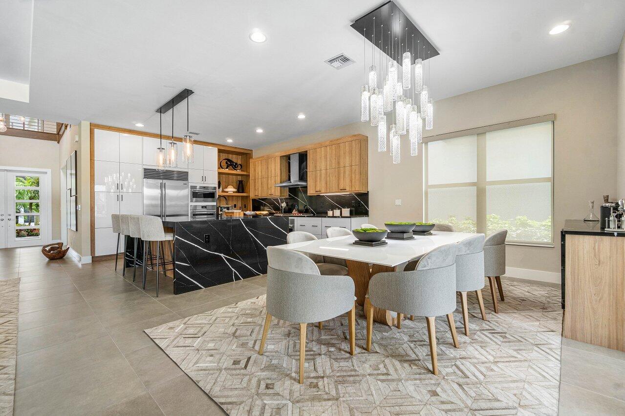 8581 Dearborn River Way