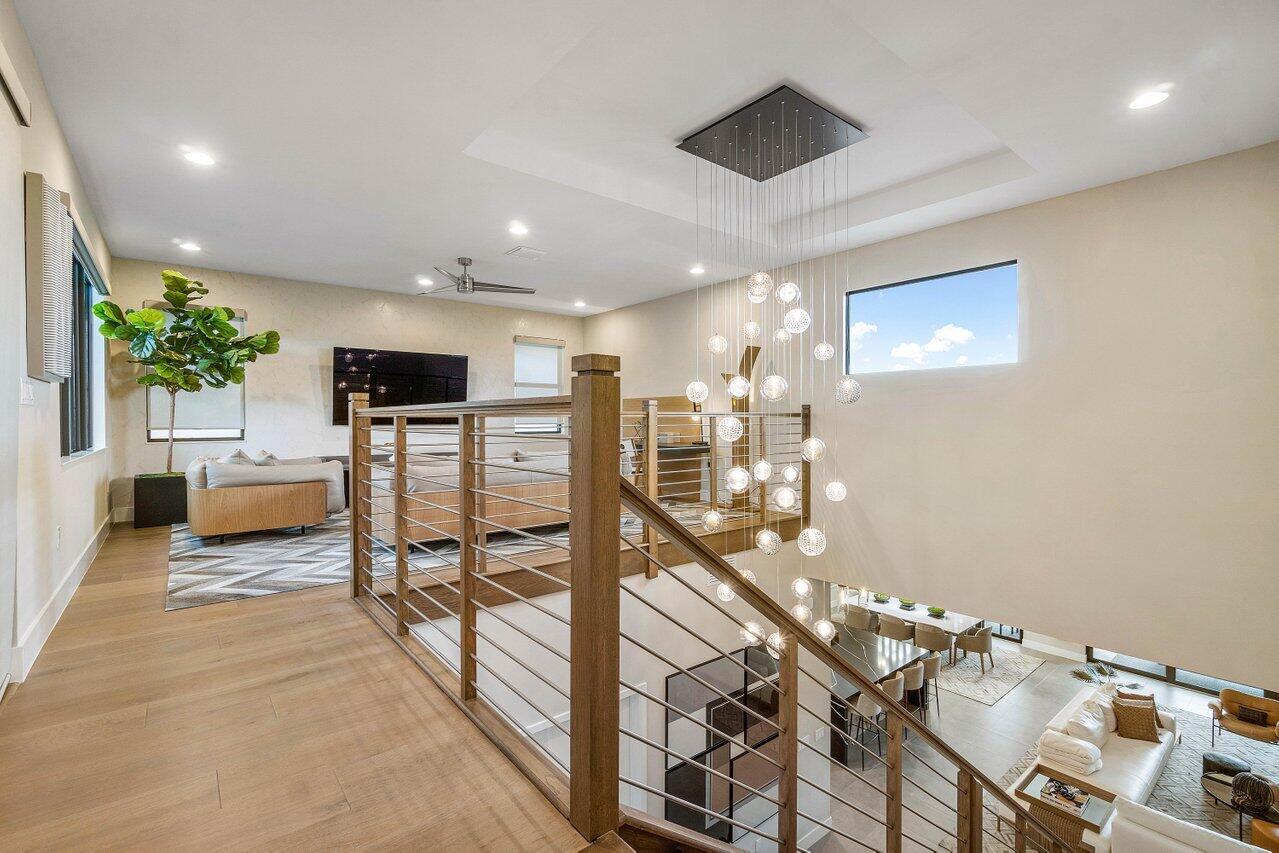 8581 Dearborn River Way