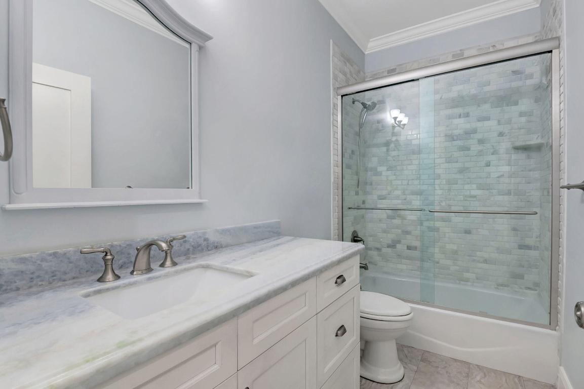 2225 S Ocean Boulevard 1