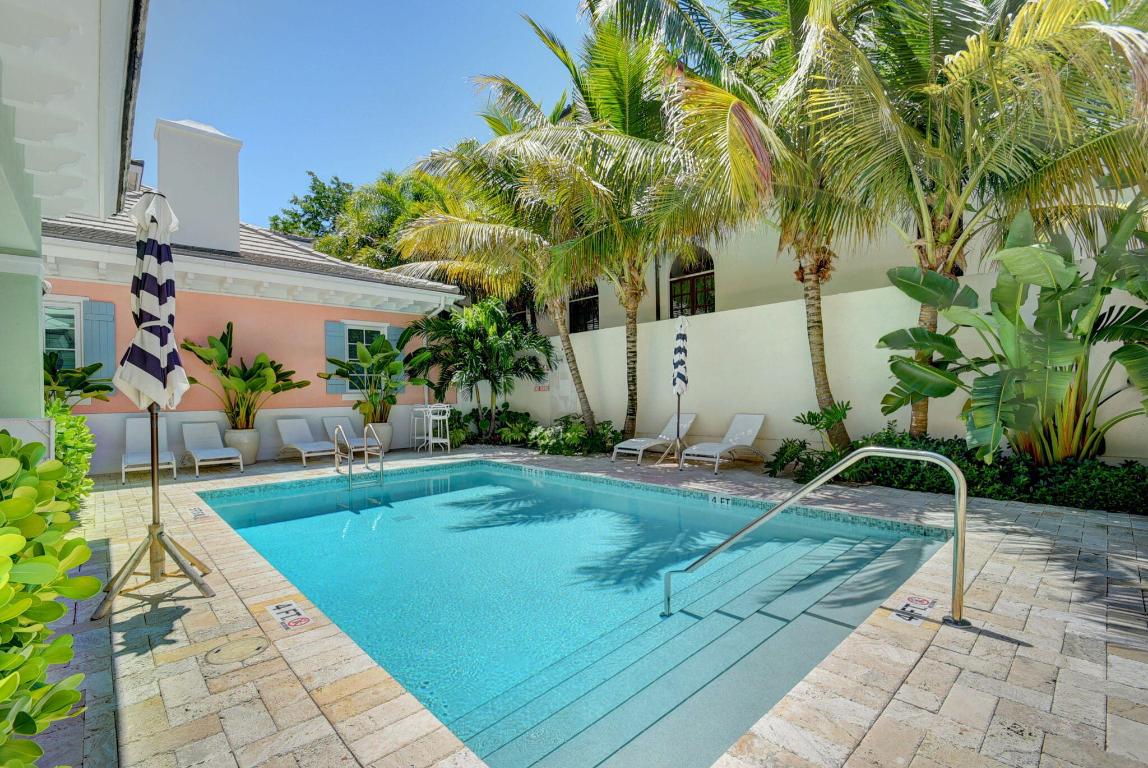 2225 S Ocean Boulevard 1