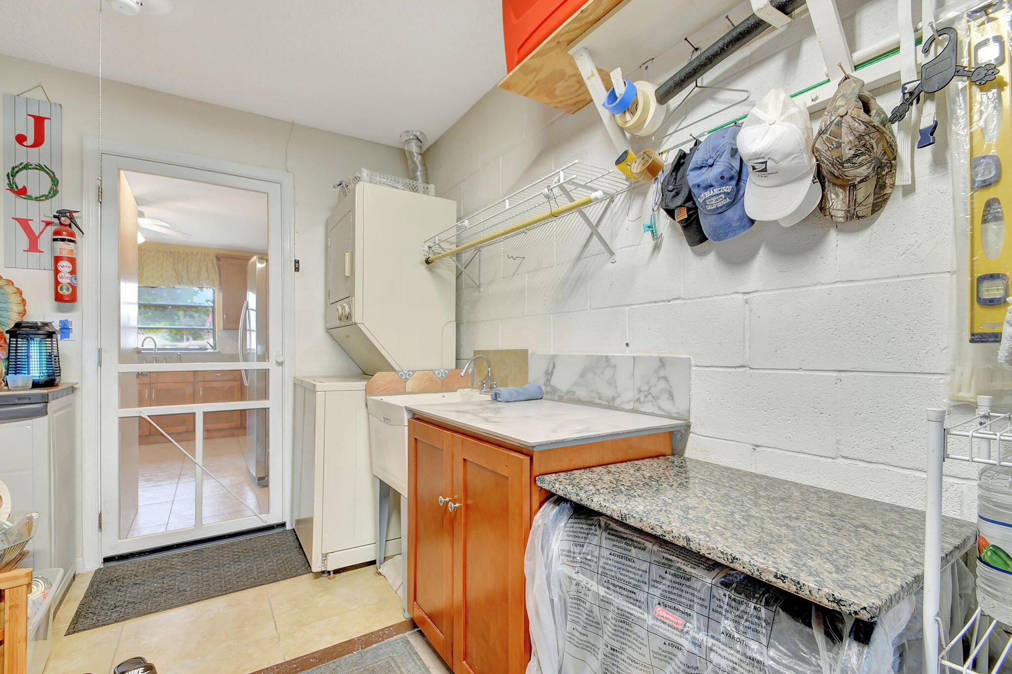 10276 Dovewood Lane A