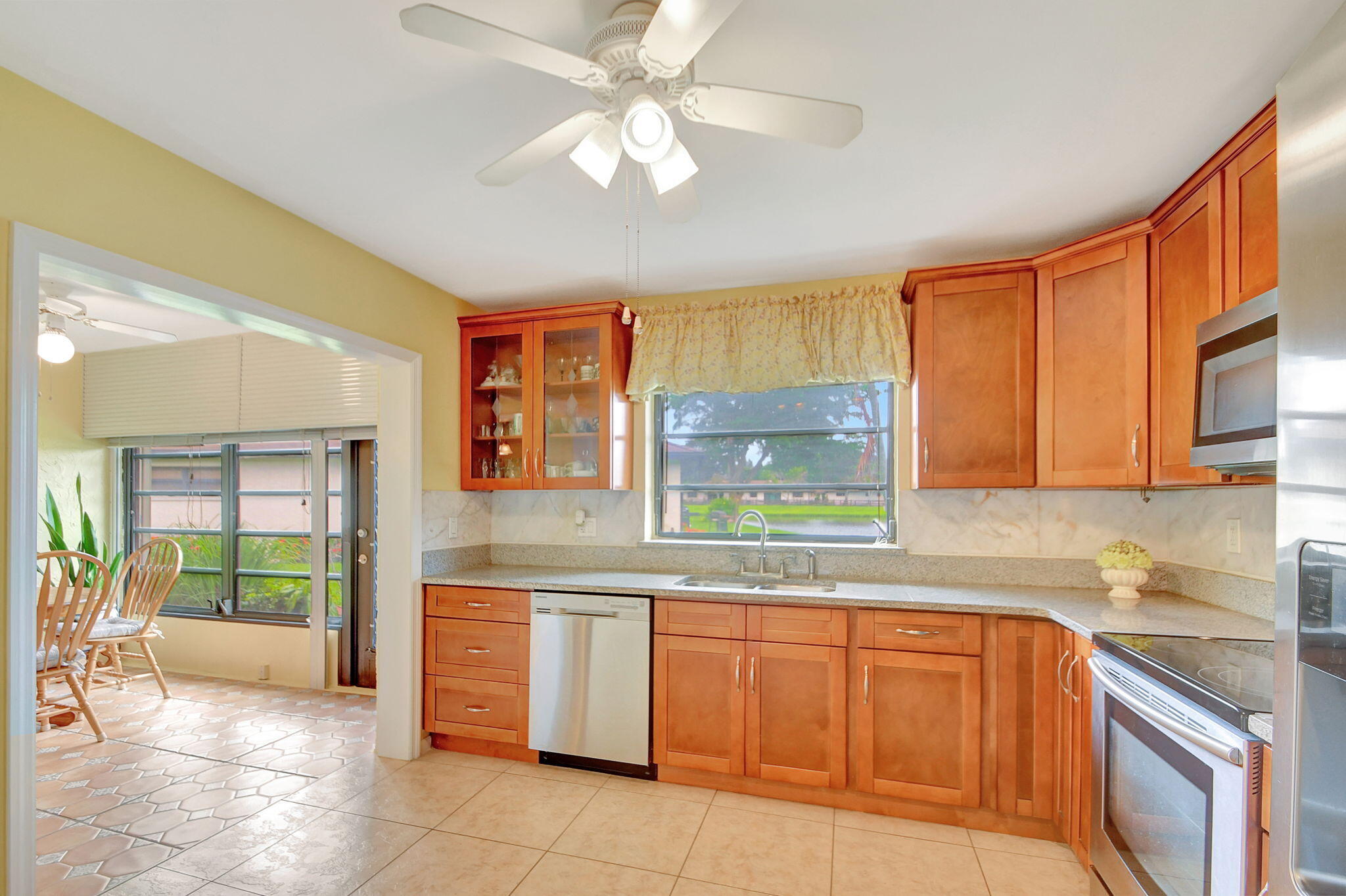 10276 Dovewood Lane A