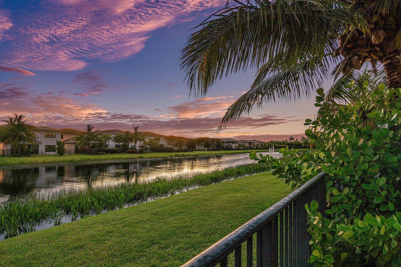 17357 Sea Blossom Way