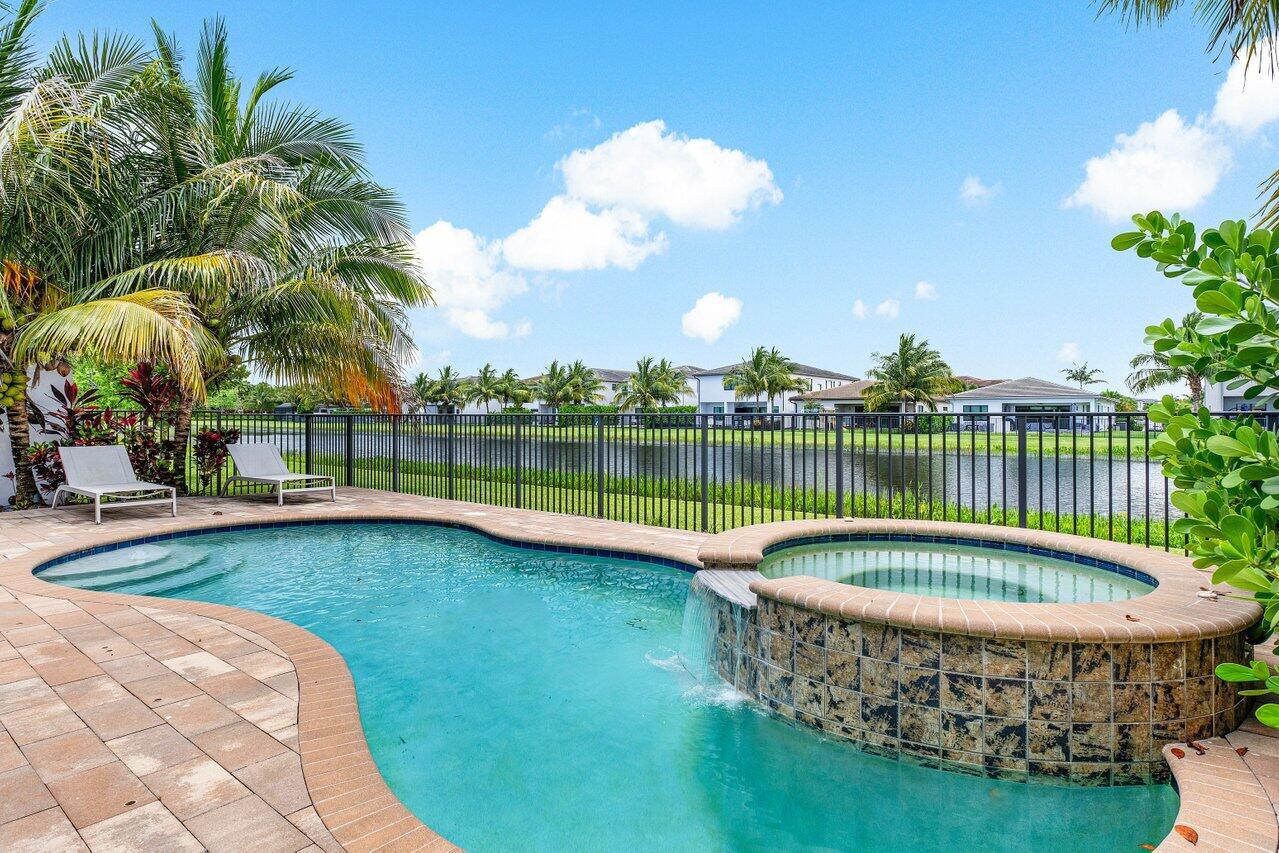 17357 Sea Blossom Way