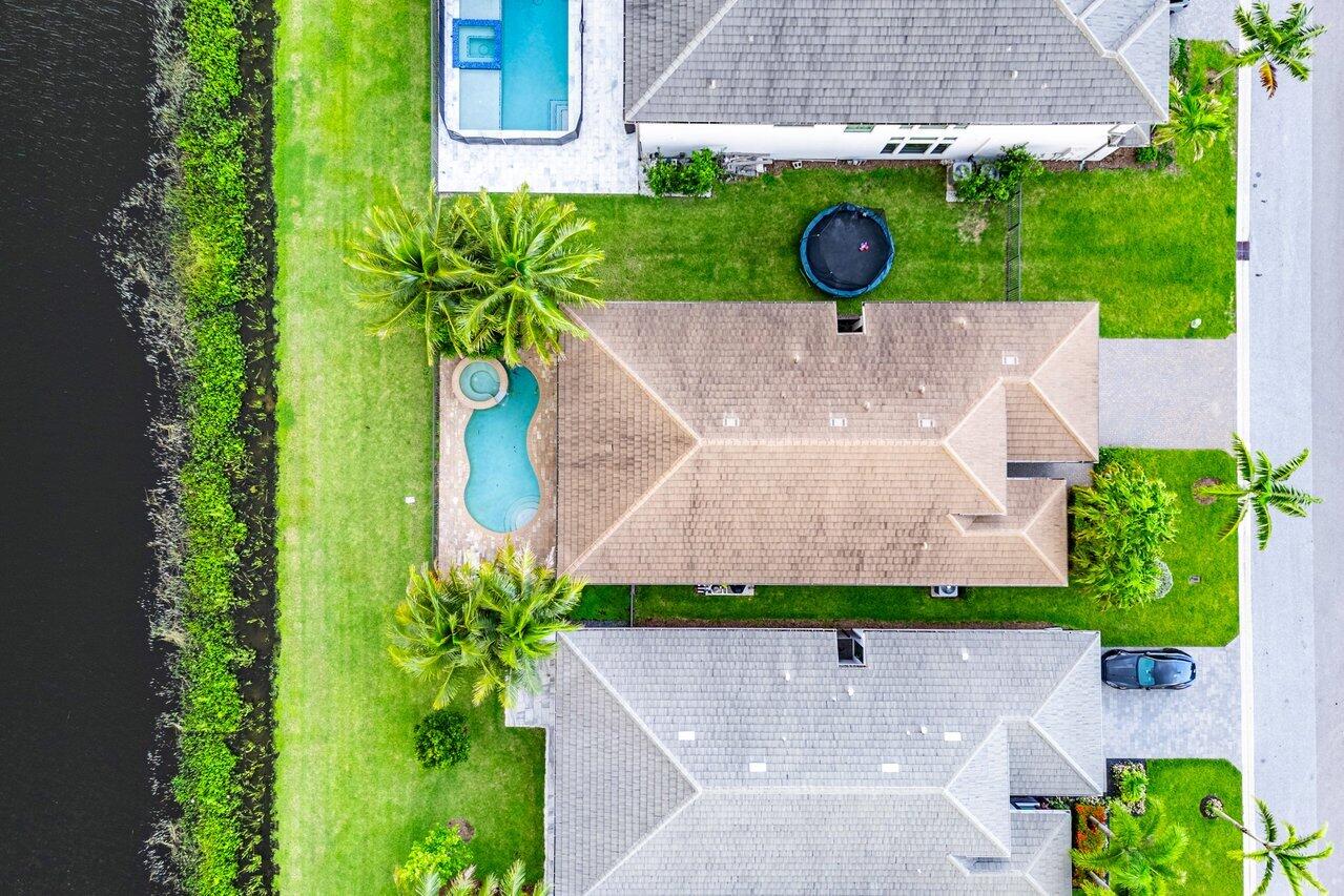 17357 Sea Blossom Way