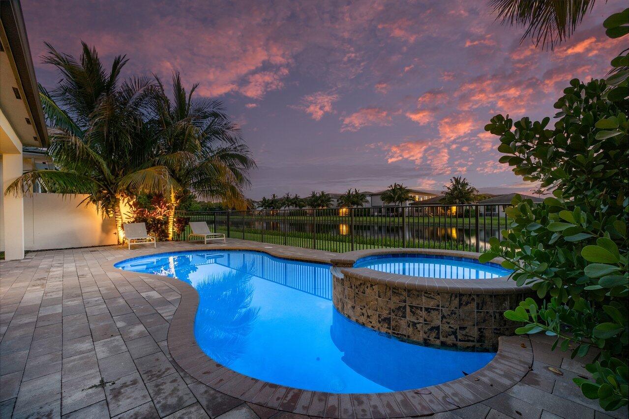 17357 Sea Blossom Way