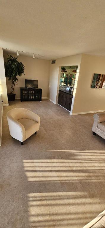 5700 NW 2nd Avenue, 411, Boca Raton Unit: 411